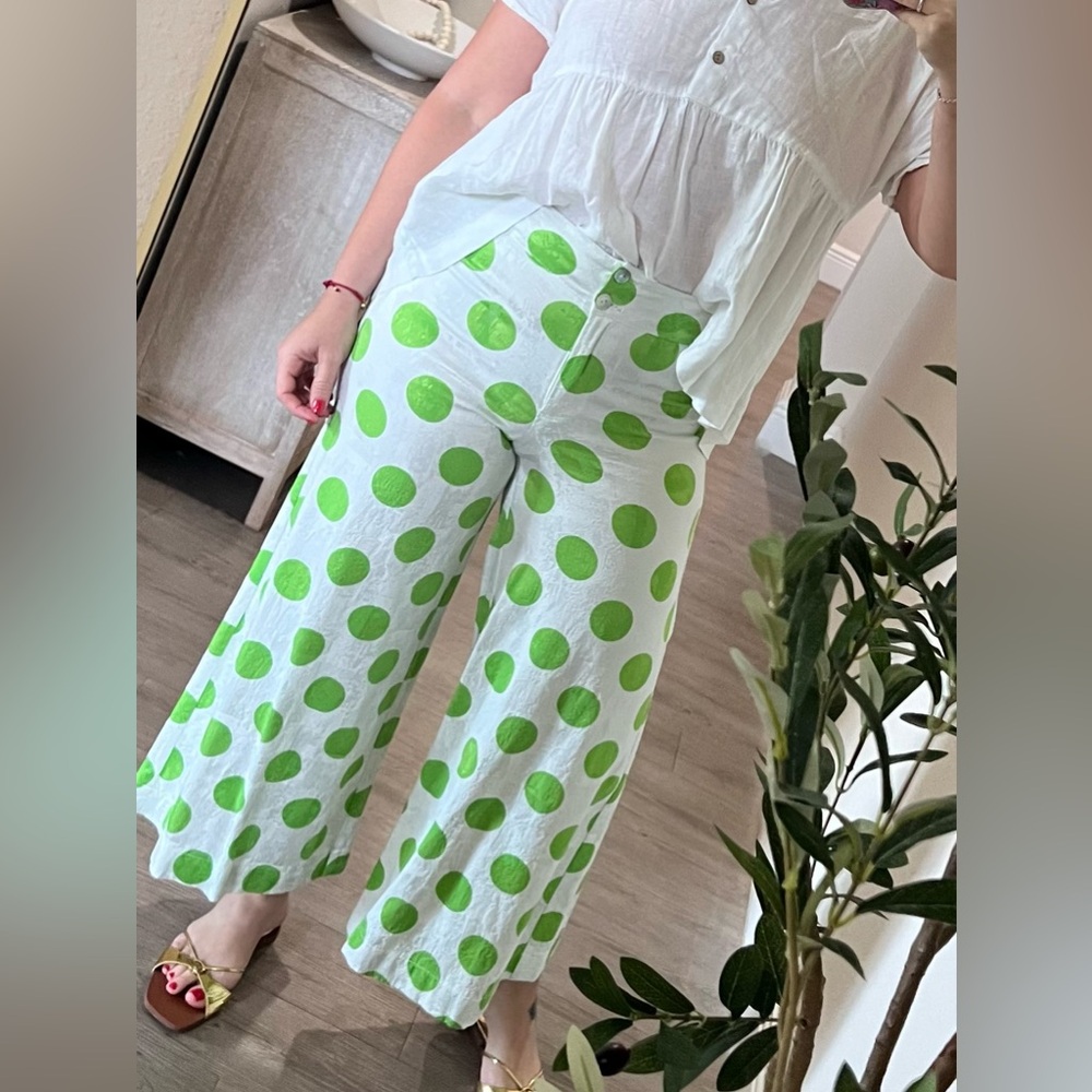 High waist pants 👖 Colombian Design “ Malvi Castañeda” Pants Size Small